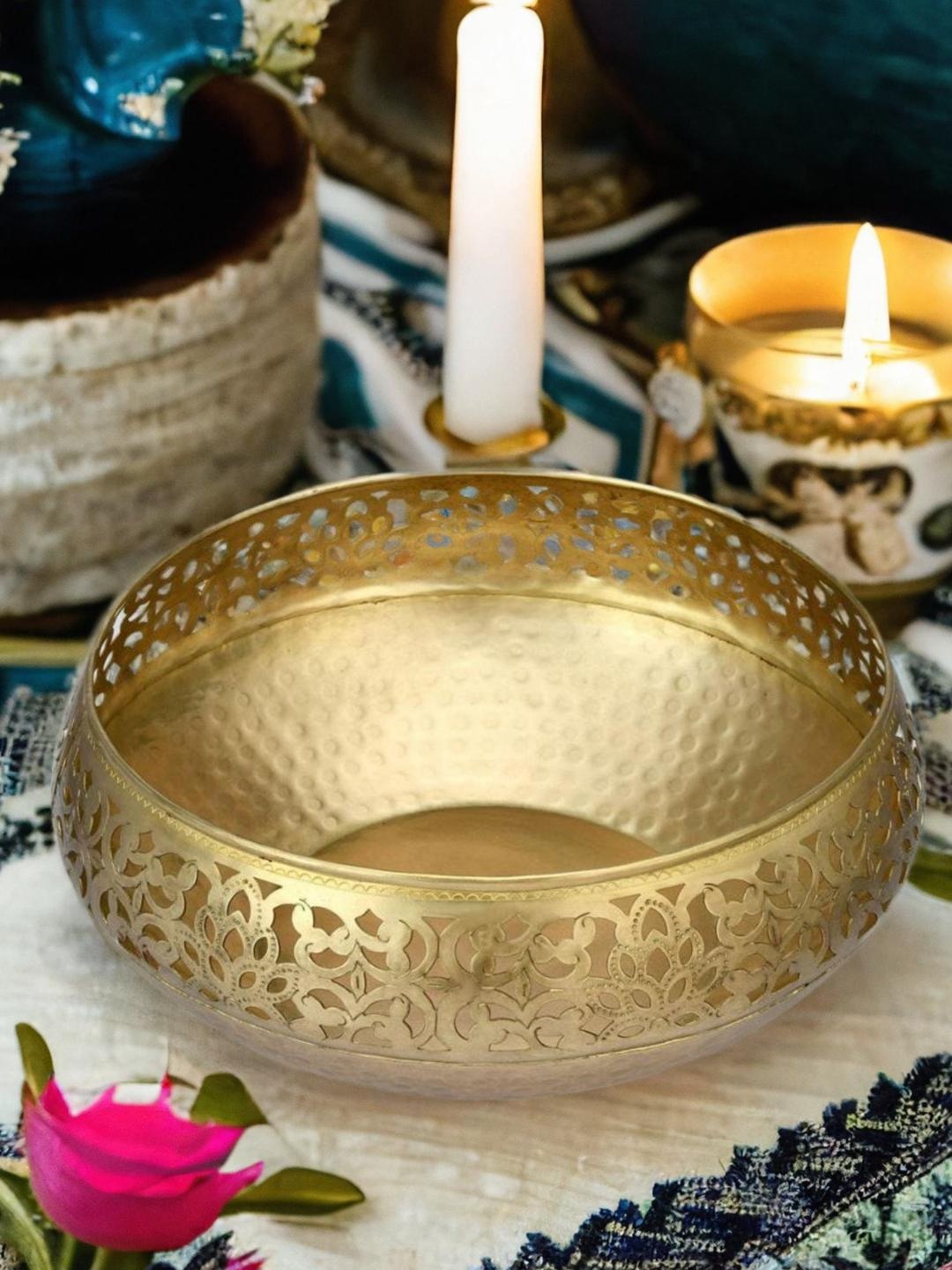 

Athome by Nilkamal Gold Toned Cutwork Floral Urli Bowl