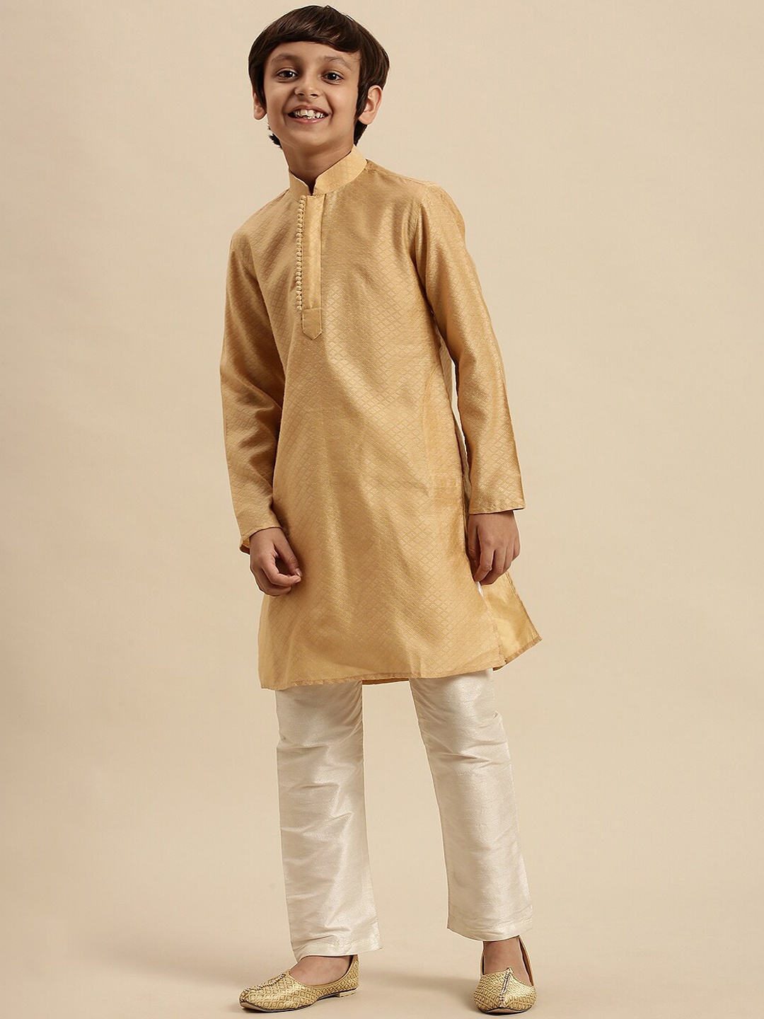 

Sanwara Boys Beige Kurta with Pyjamas