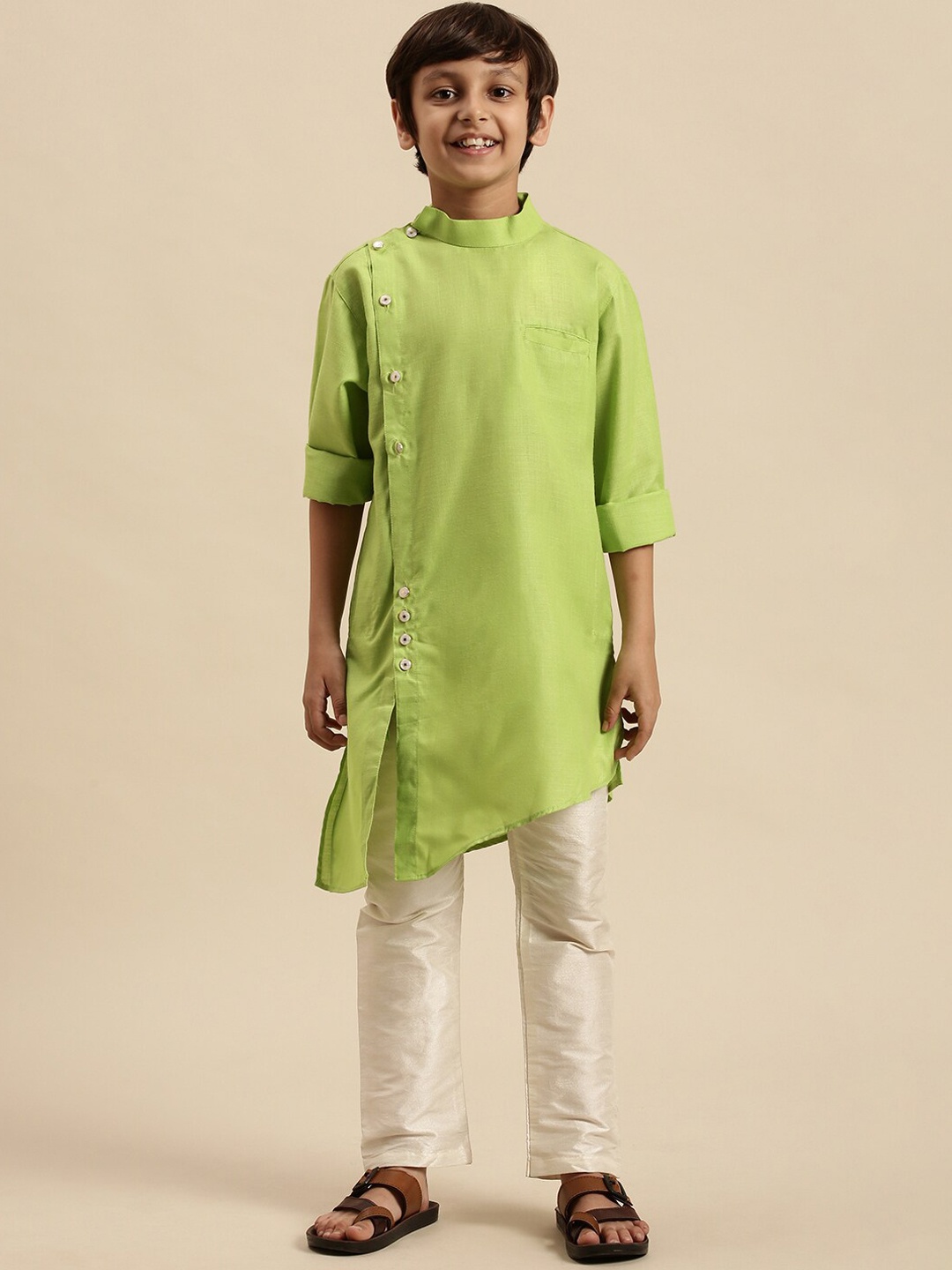 

Sanwara Boys Green Panelled Kurta with Pyjamas