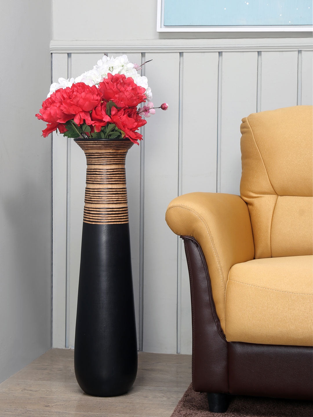 

Athome by Nilkamal Brown Tribal Thread Vase