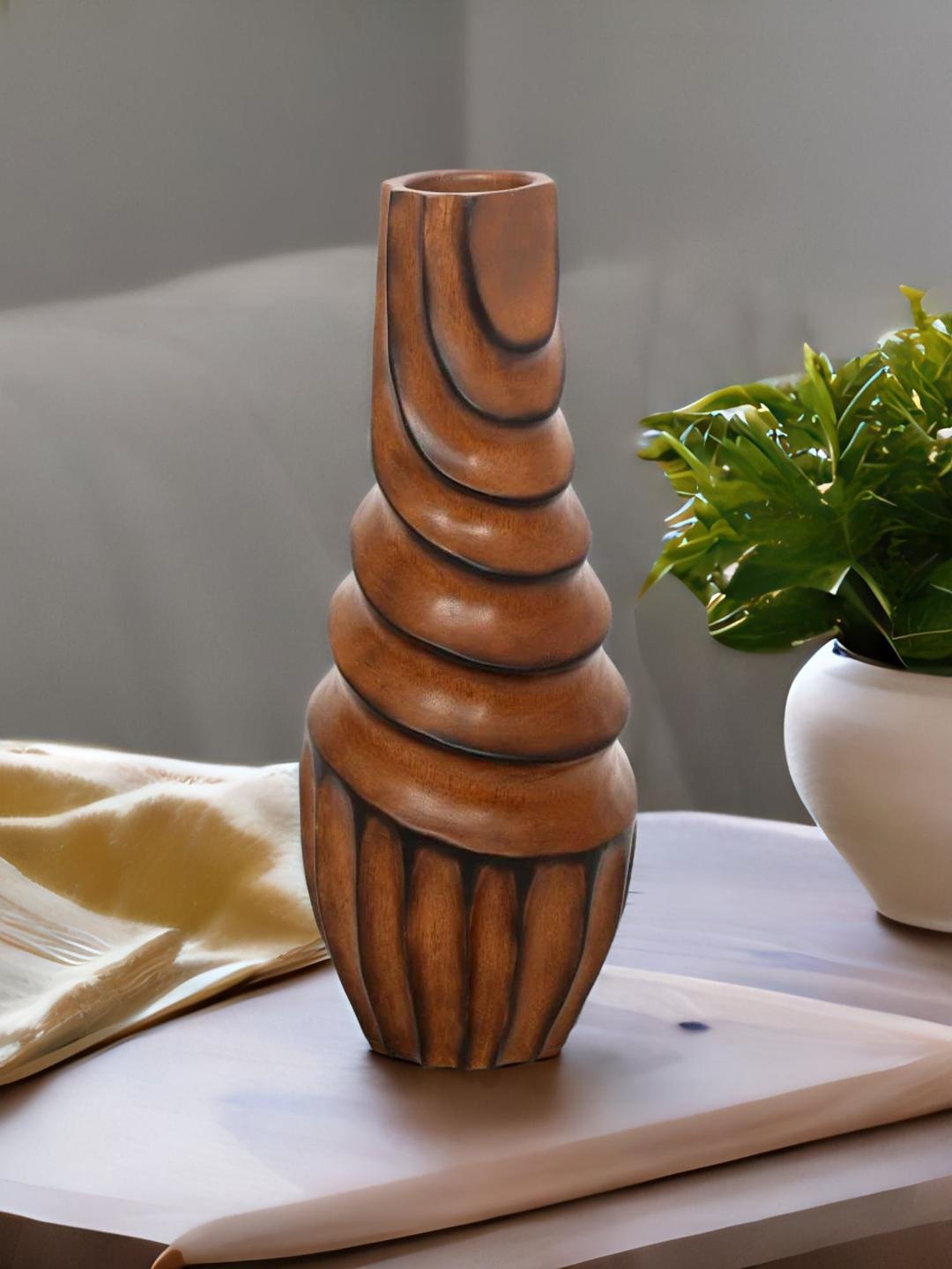 

Athome by Nilkamal Brown Imprint Bottle Flower Vase