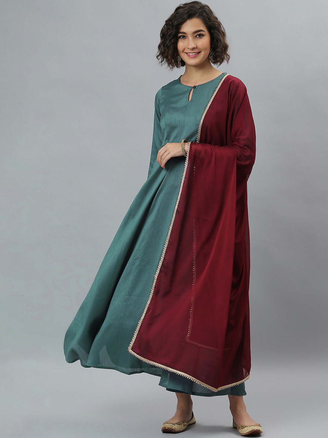 

Janasya Women Grey & Maroon Poly Silk Solid Kurta with Dupatta, Teal