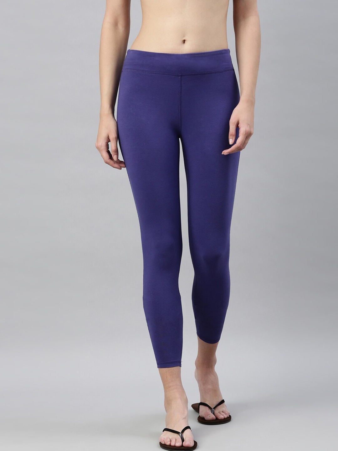 

Enamor Essentials Women Blue E070-Mid Rise Slim Fit Pull-On Lounge Legging