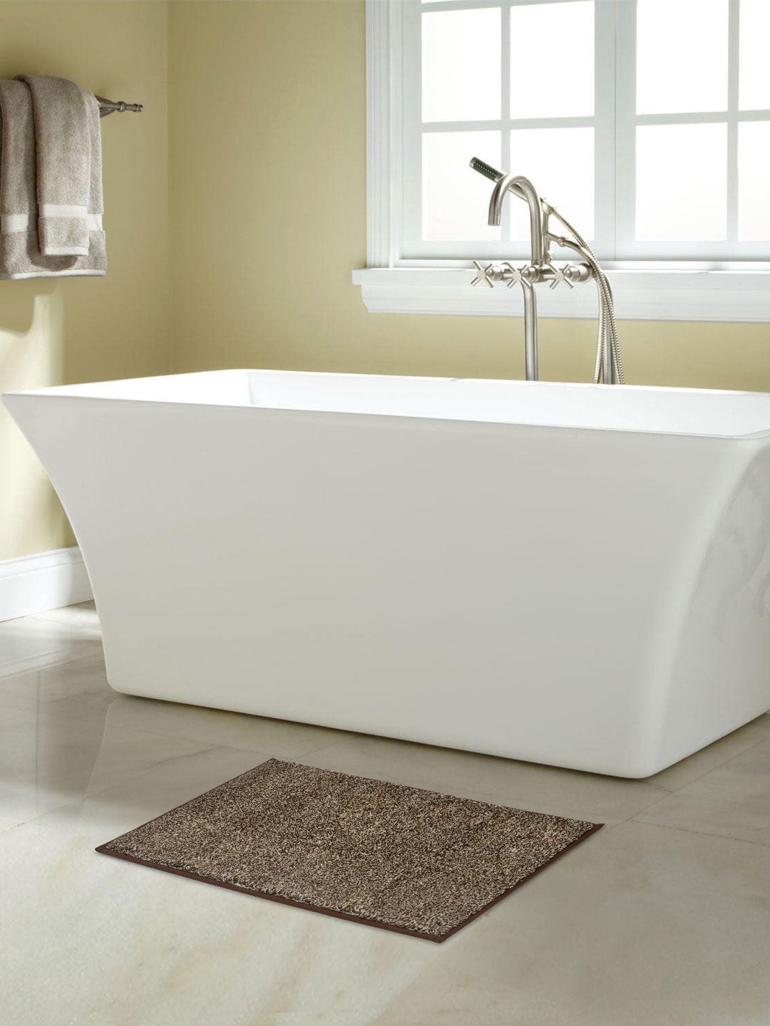 

Athome by Nilkamal Brown Solid 110 GSM Bath Mat