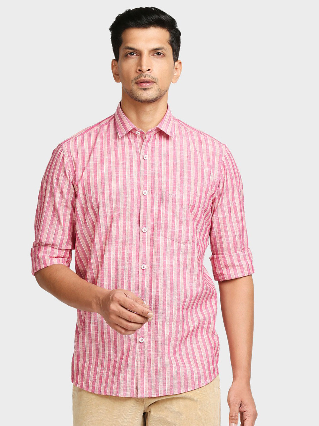 

ColorPlus Men Red Tailored Fit Striped Casual Shirt