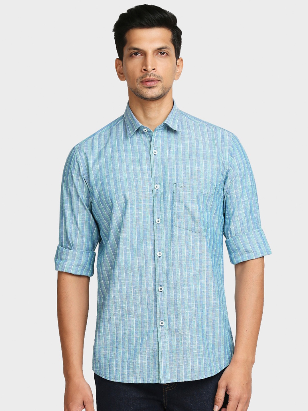 

ColorPlus Men Blue Tailored Fit Striped Casual Shirt