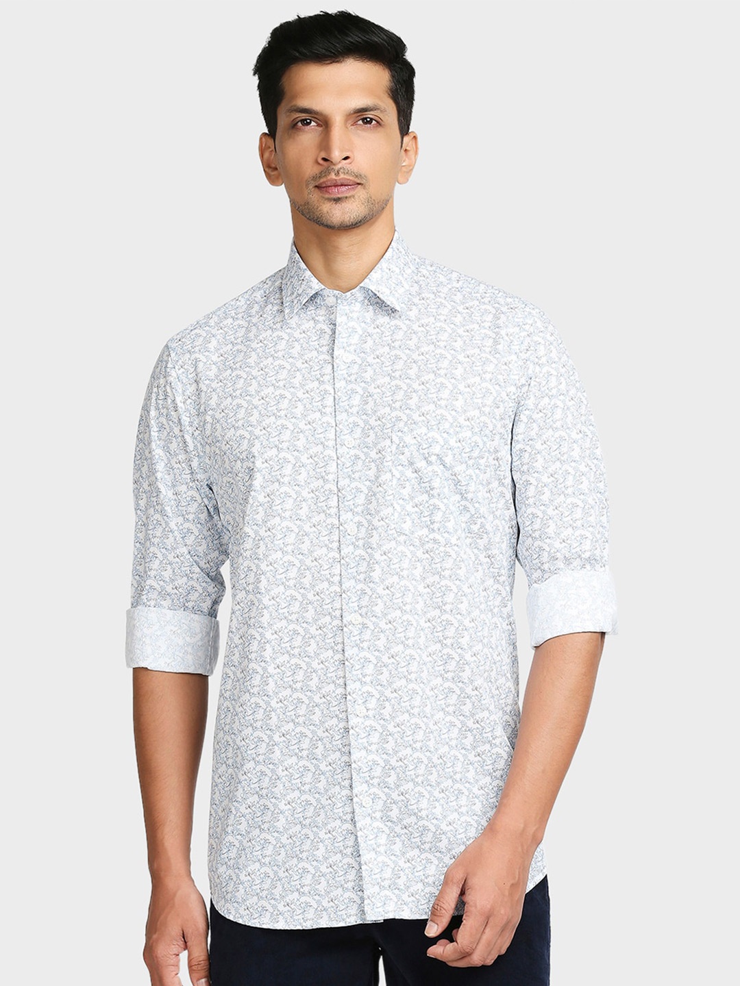 

ColorPlus Men Blue Tailored Fit Floral Printed Casual Shirt