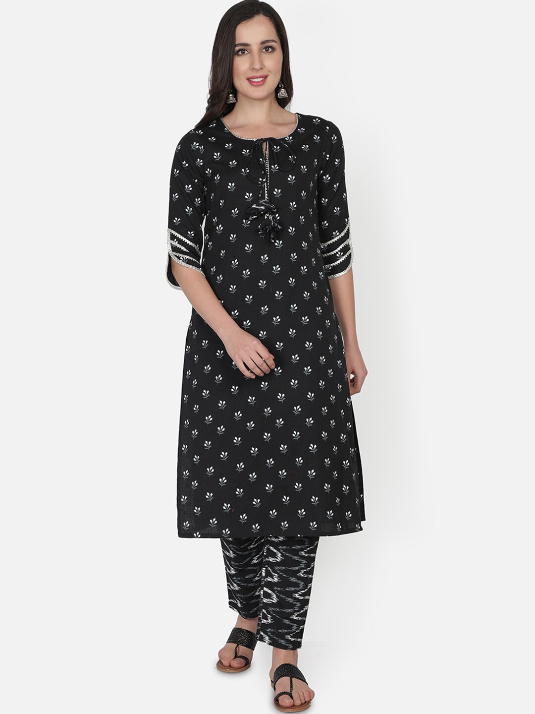 

TRISHLA INDIA Women Black Printed Panelled Pure Cotton Kurta Set