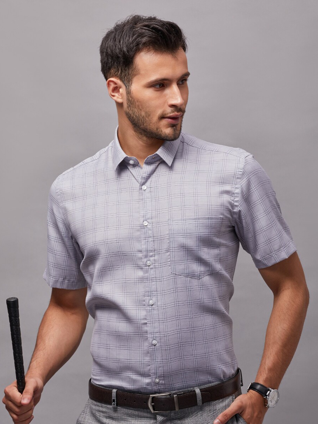

Oxemberg Men Grey Classic Slim Fit Windowpane Checks Checked Formal Shirt