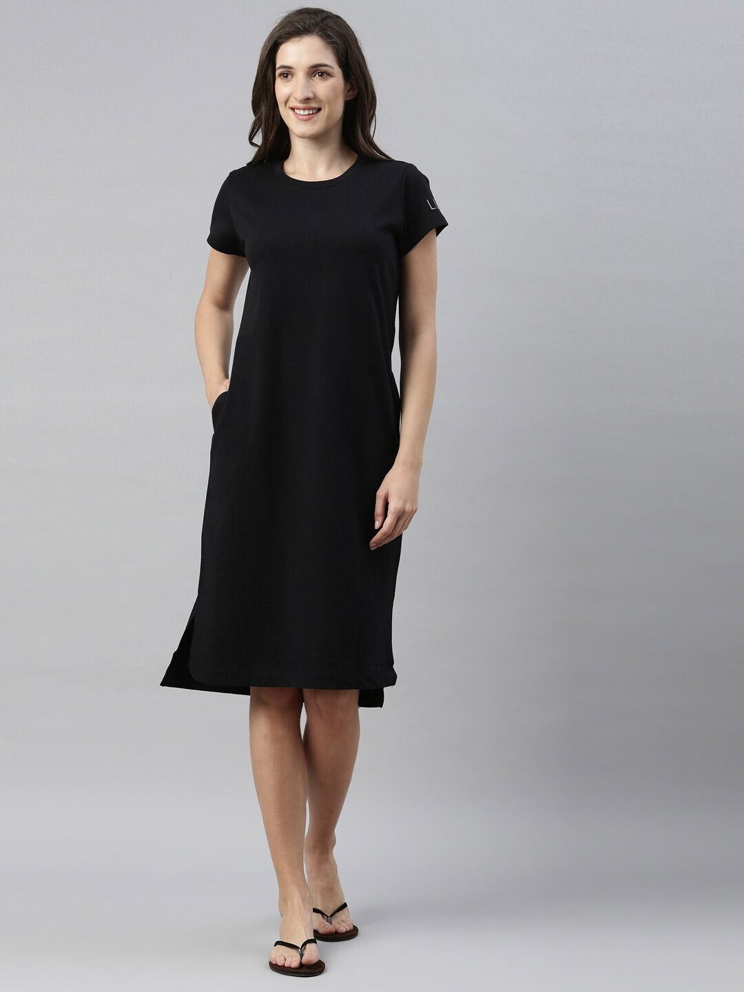 

Enamor Black Pure Cotton Nightdress