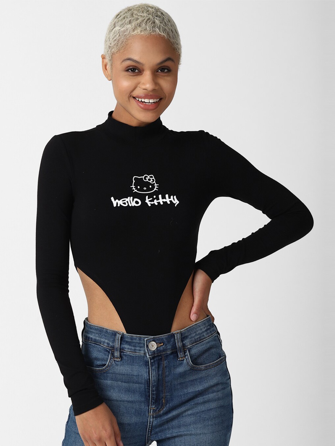 

FOREVER 21 Black Hello Kitty Print Top