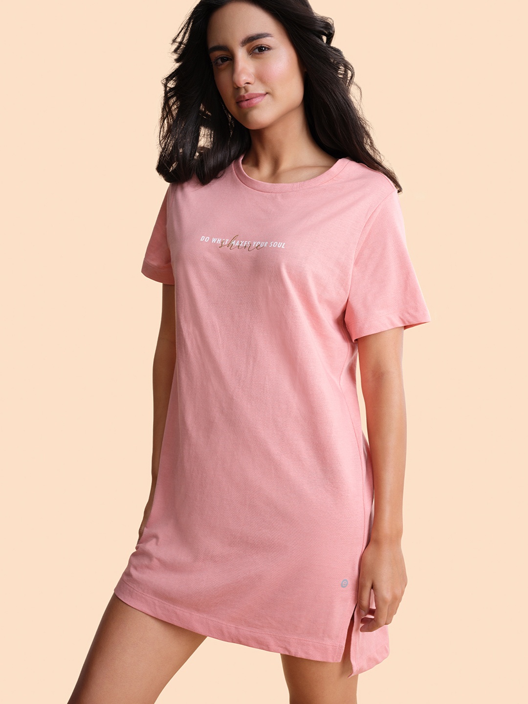 

Enamor Women Pink & White Printed Cotton Tunics