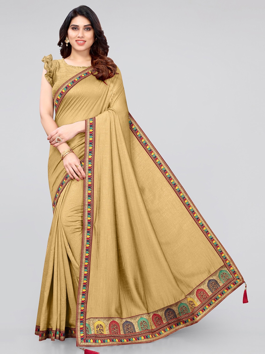 

MIRCHI FASHION Beige & Maroon Zari Silk Blend Saree
