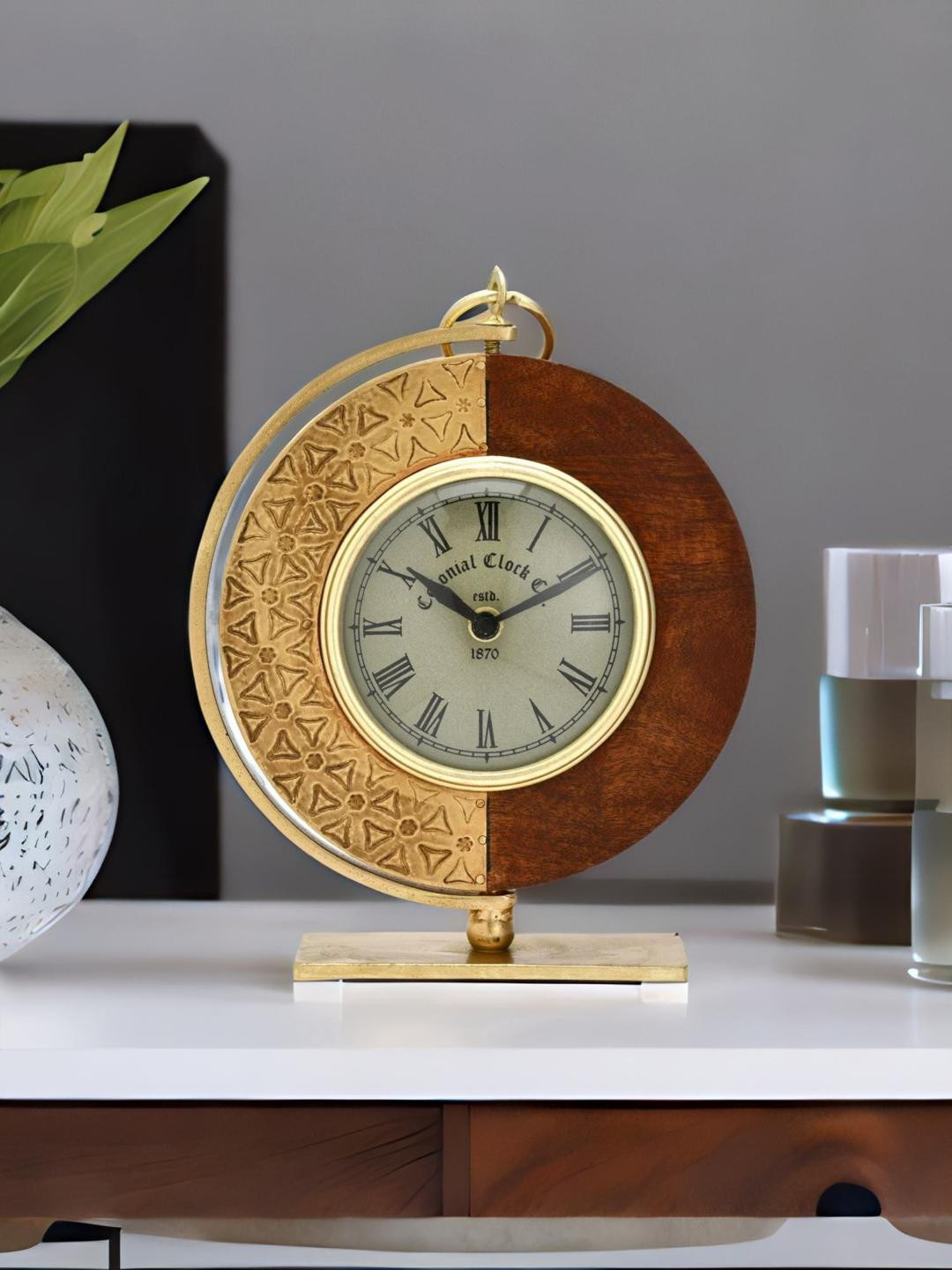 

Athome by Nilkamal Brown Textured Contemporary Table Clock