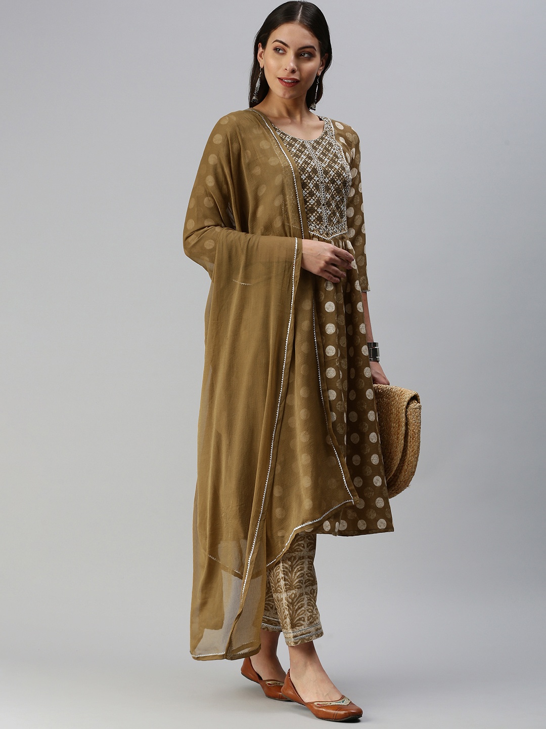 

SheWill Women Olive Green Geometric Printed Sequinned Kurta with Trousers & With Dupatta