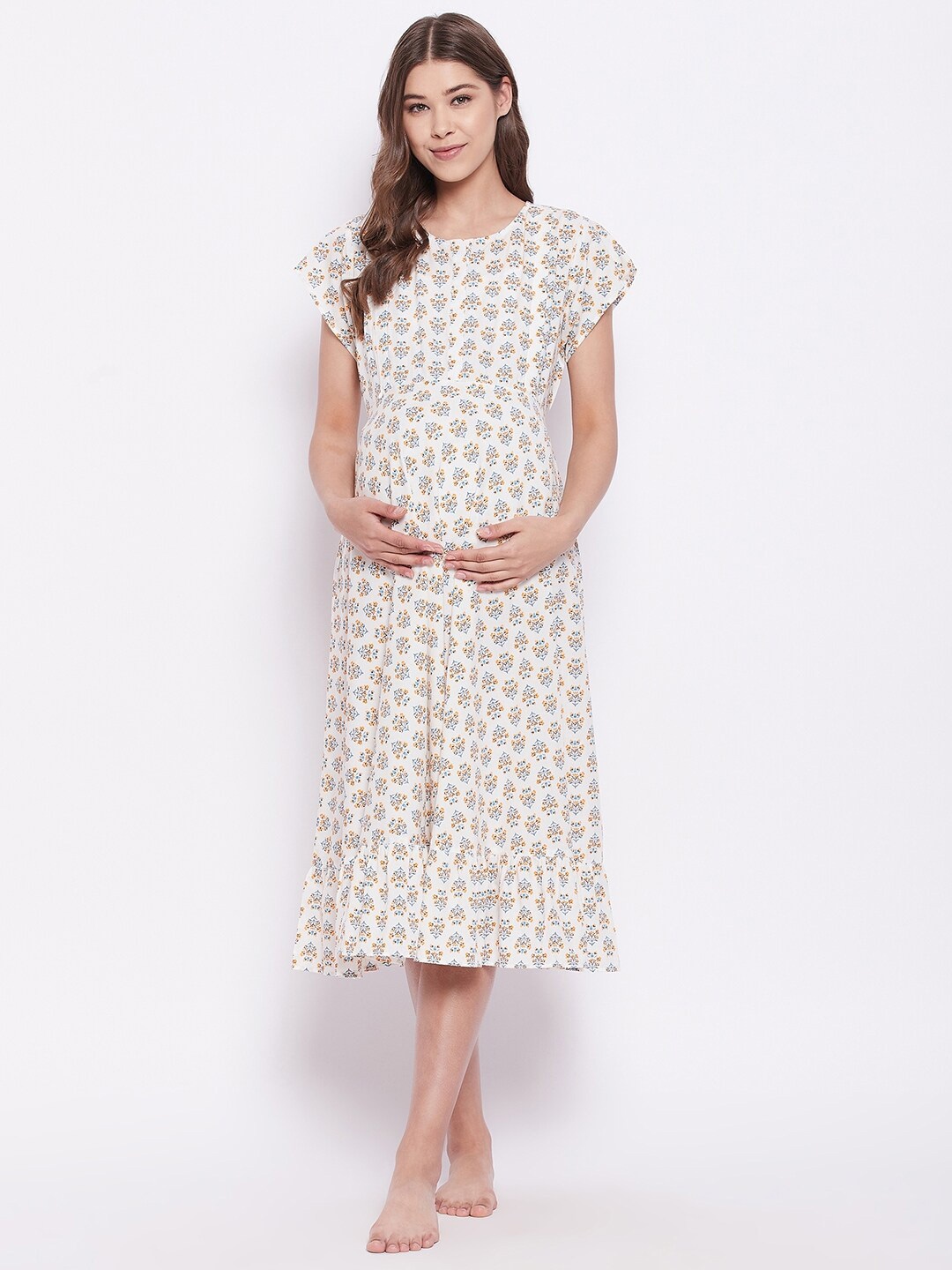 

Hypernation Off White Maternity Printed Maternity Nightdress