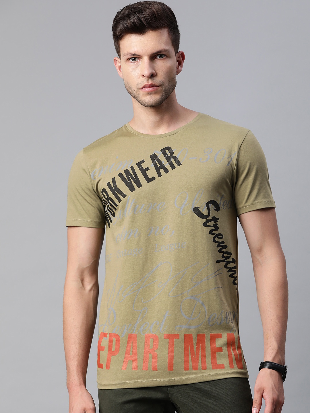 

Pierre Carlo Men Olive Green & Black Typography Printed T-shirt