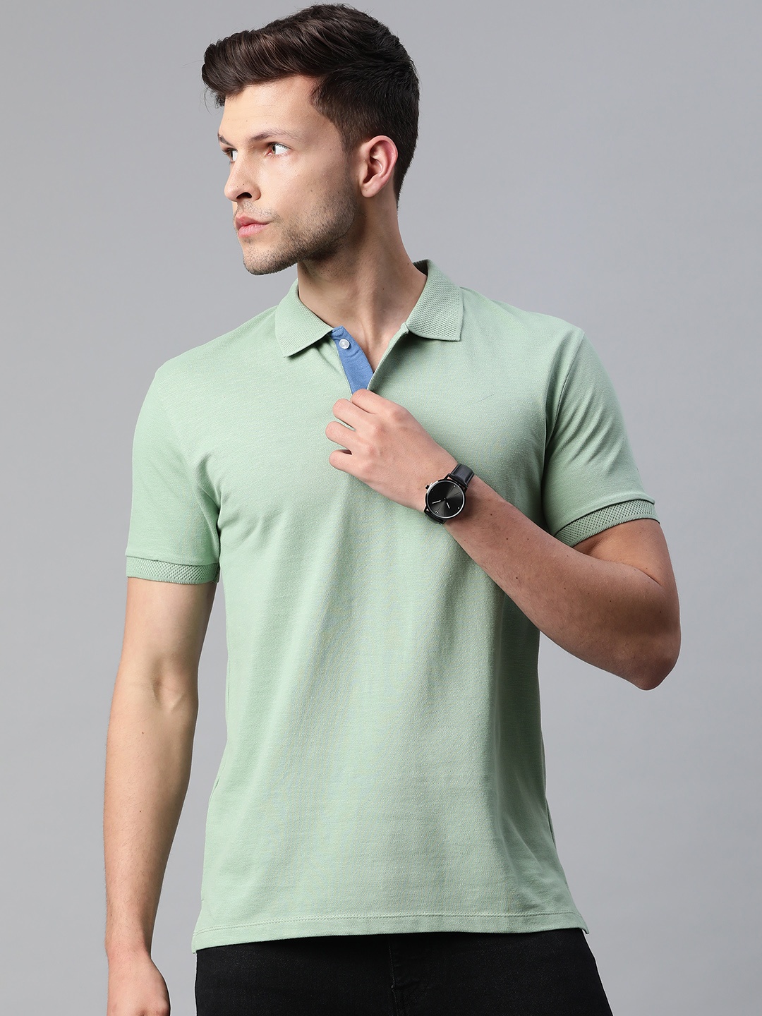 

Pierre Carlo Men Mint Green Solid Polo Collar T-shirt