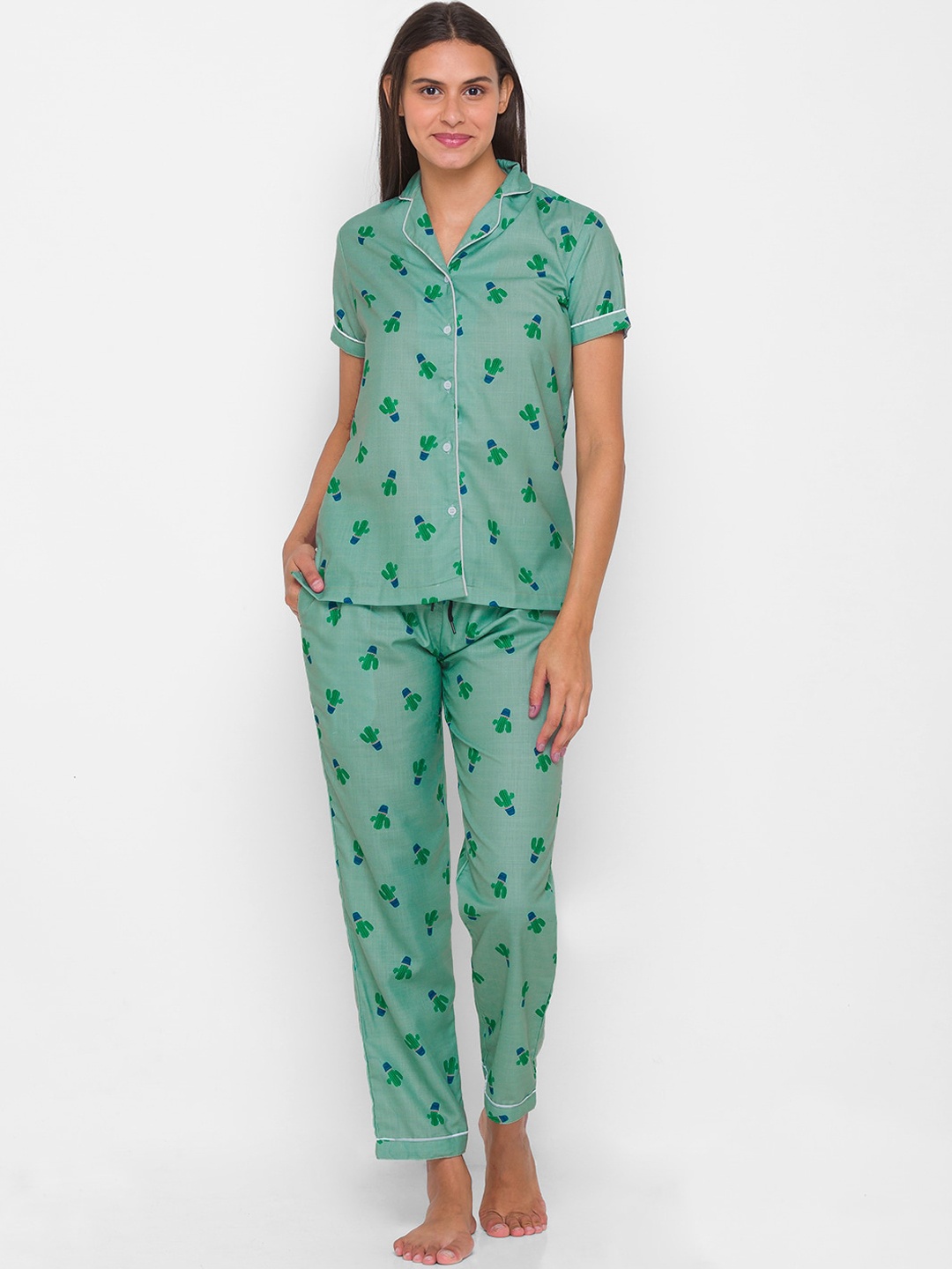 

NOIRA Women Green Conversational Printed Pure Cotton Night Suit