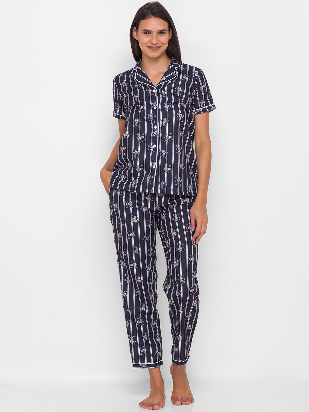 

NOIRA Women Black & White Striped Night suit