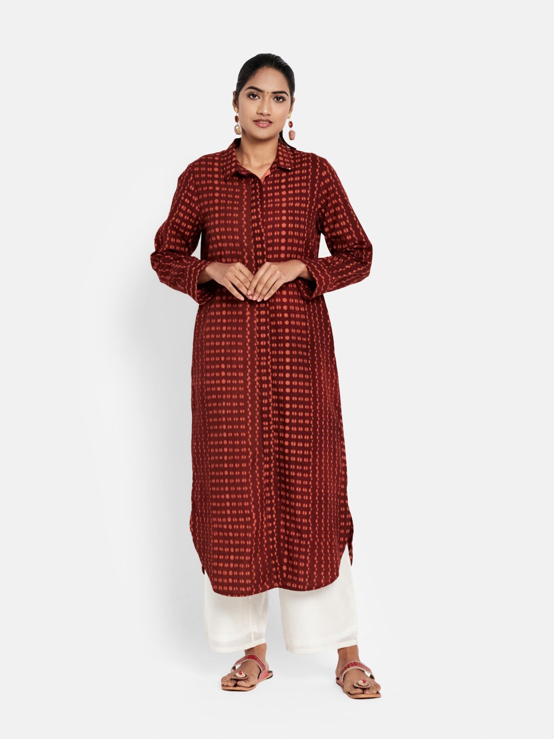 

Fabindia Women Maroon Geometric Printed Kurta