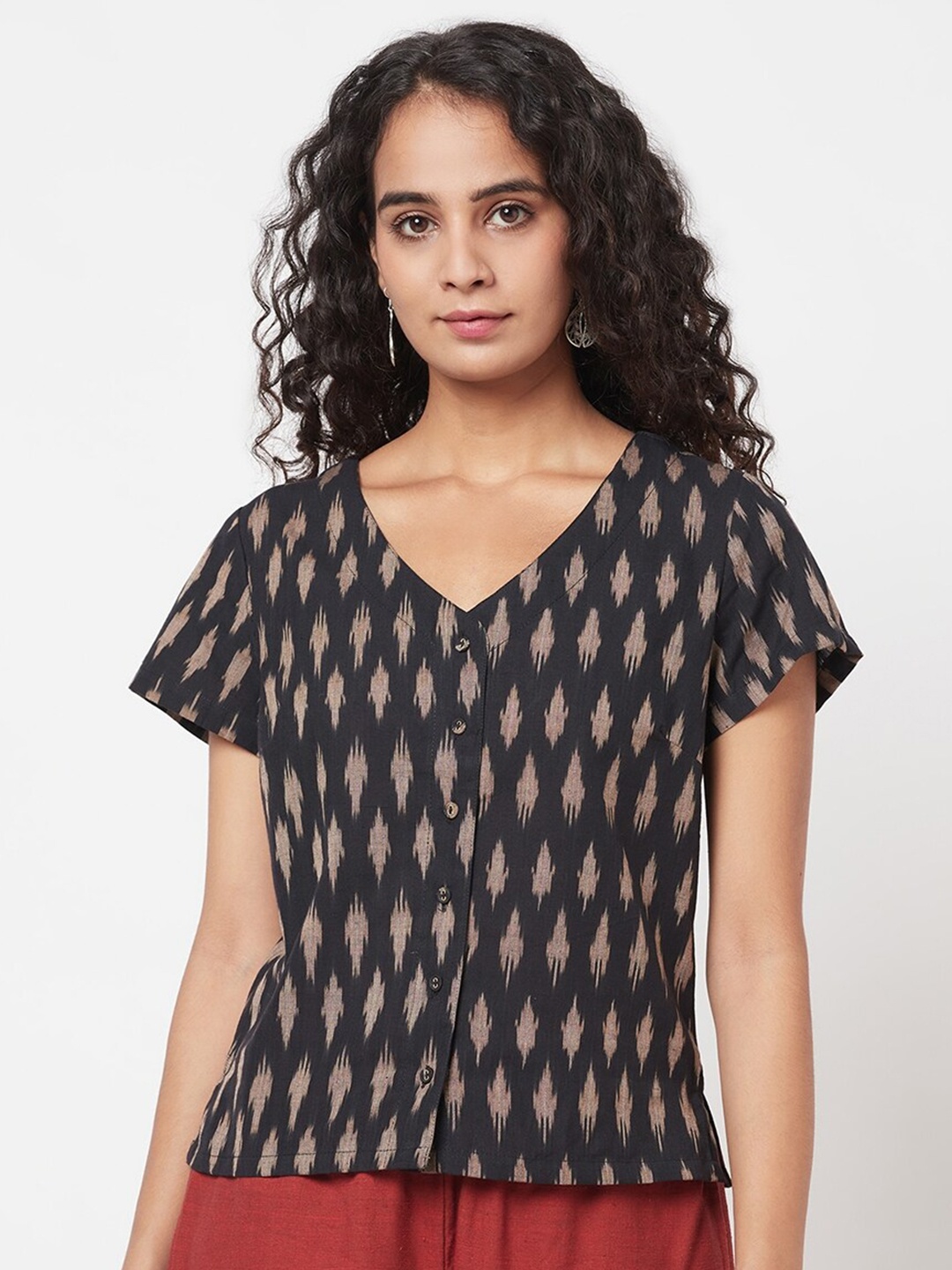 

Fabindia Black Ikat Printed Top