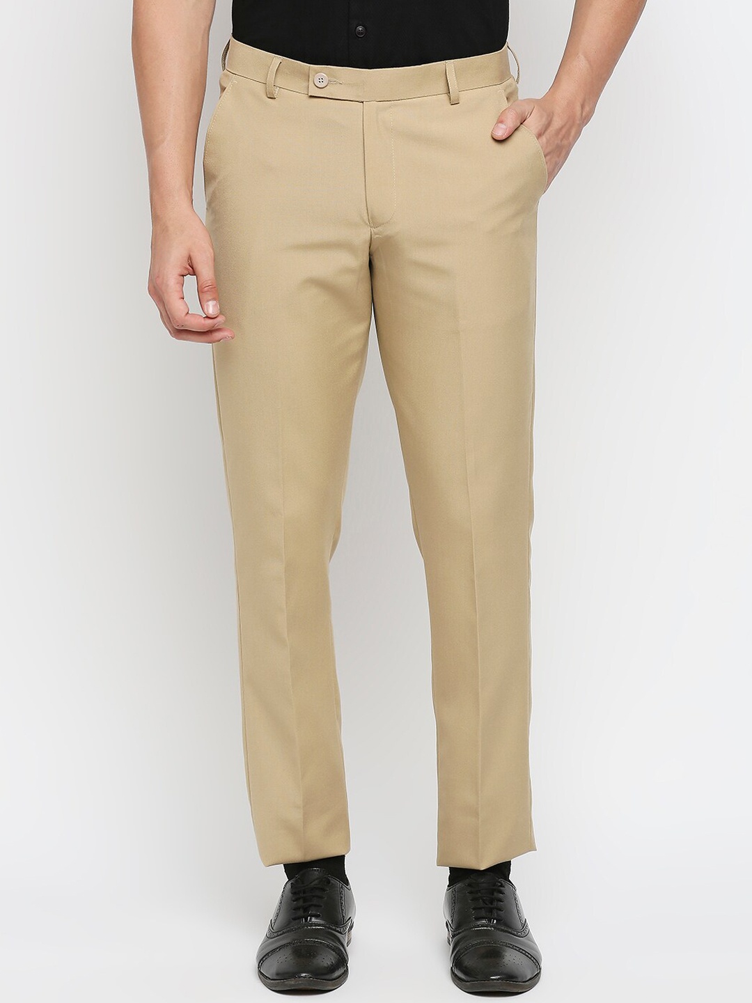

Solemio Men Beige Solid Relaxed Fit Formal Trousers
