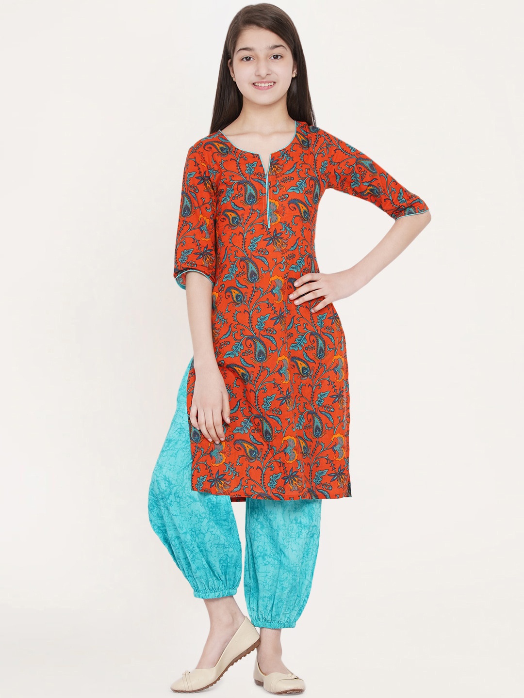 

titliyan Girls Red Printed Pure Cotton Kurti with Patiala
