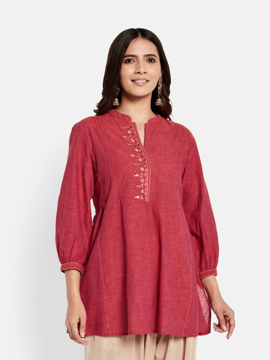 

Fabindia Magenta Mandarin Collar Cotton Embroidered Tunic