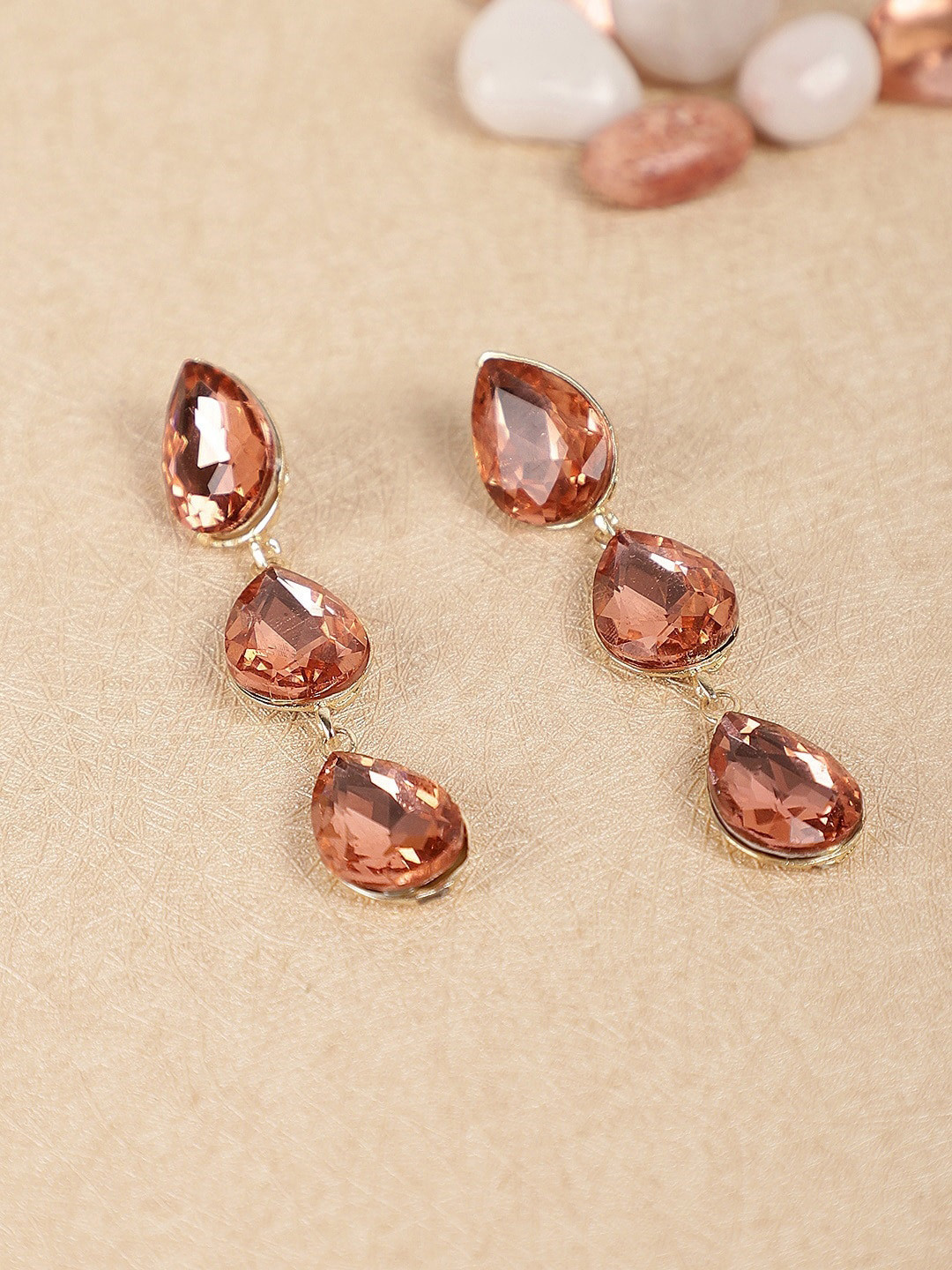 

Crunchy Fashion Gold-Toned Contemporary Drop Earrings