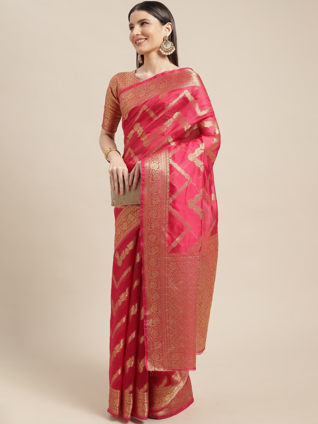

Mitera Fuchsia Pink & Golden Ethnic Motifs Zari Organza Kanjeevaram Saree
