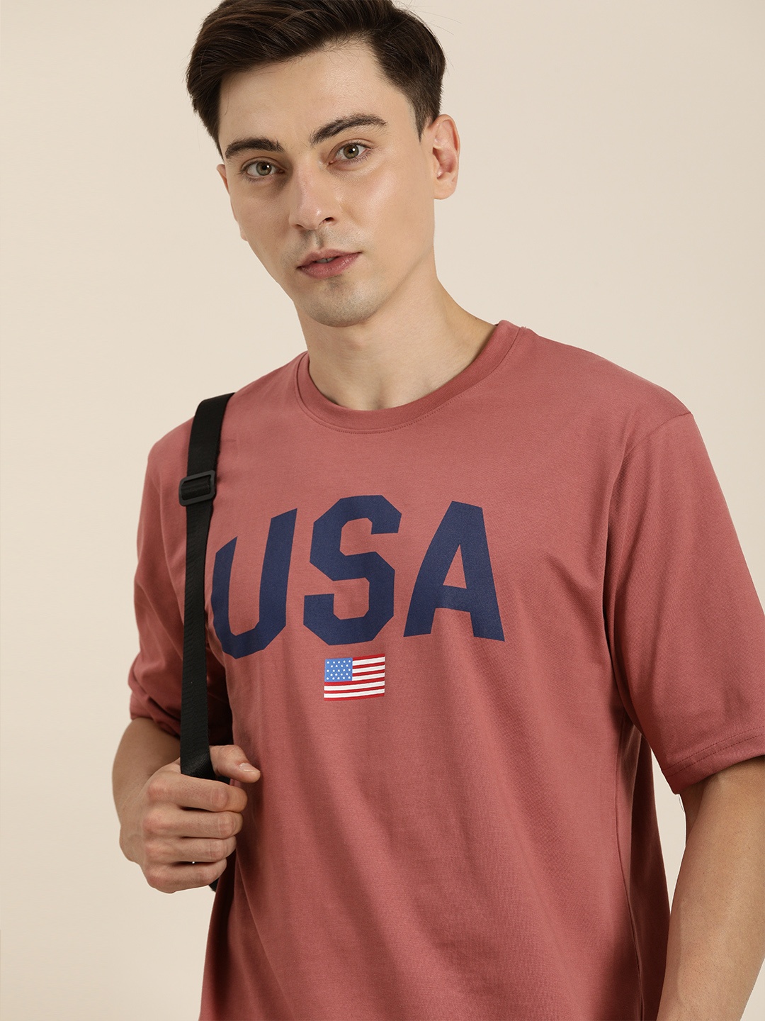 

DILLINGER Men Dusty Rose Pink & Navy Blue Typography Print Pure Cotton Loose T-shirt