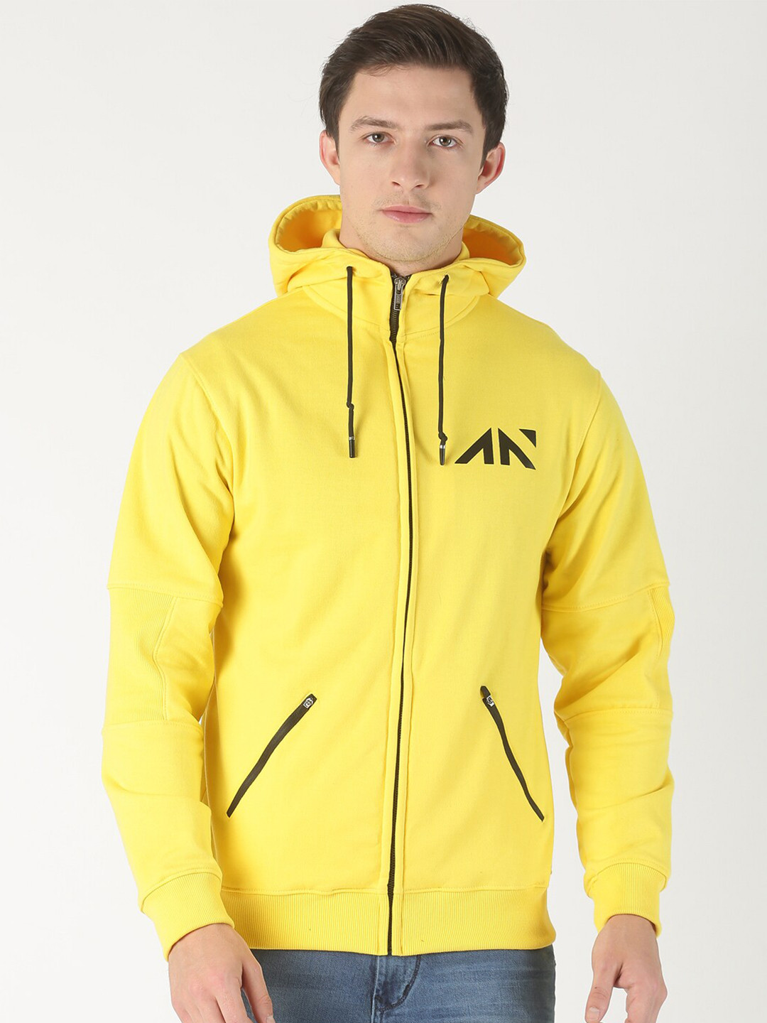 

AESTHETIC NATION Men Yellow Solid Hooded Sweatshirt
