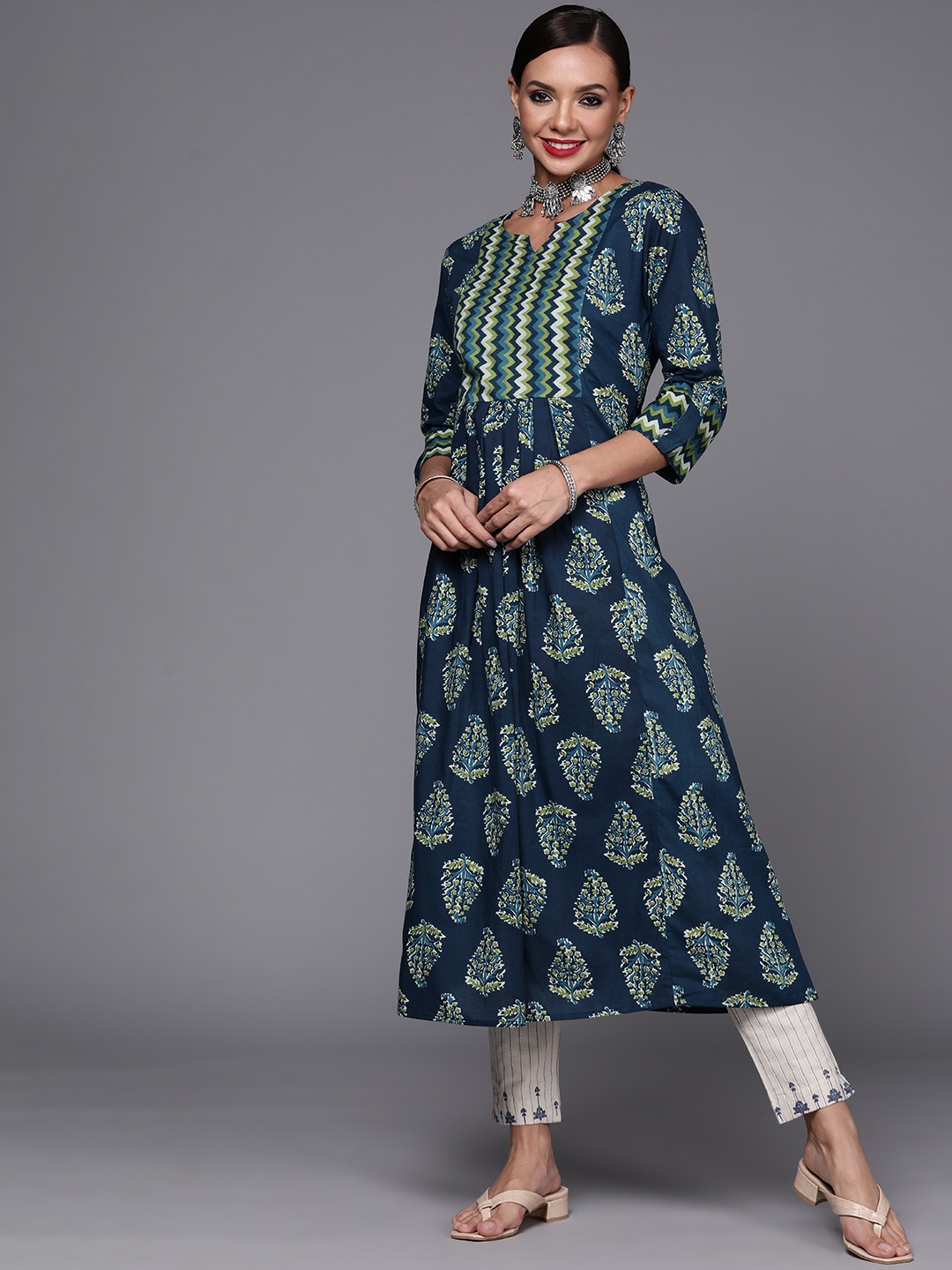 

Indo Era Women Teal Blue & Green Ethnic Motifs Printed Kurta