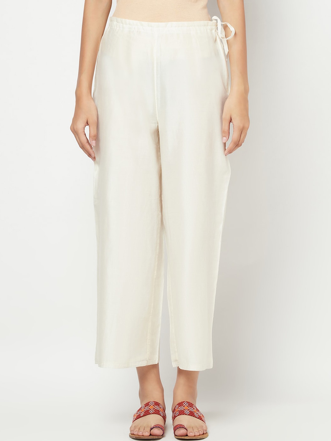 

Fabindia Women Off-White Cotton Silk Cropped Parallel Trousers
