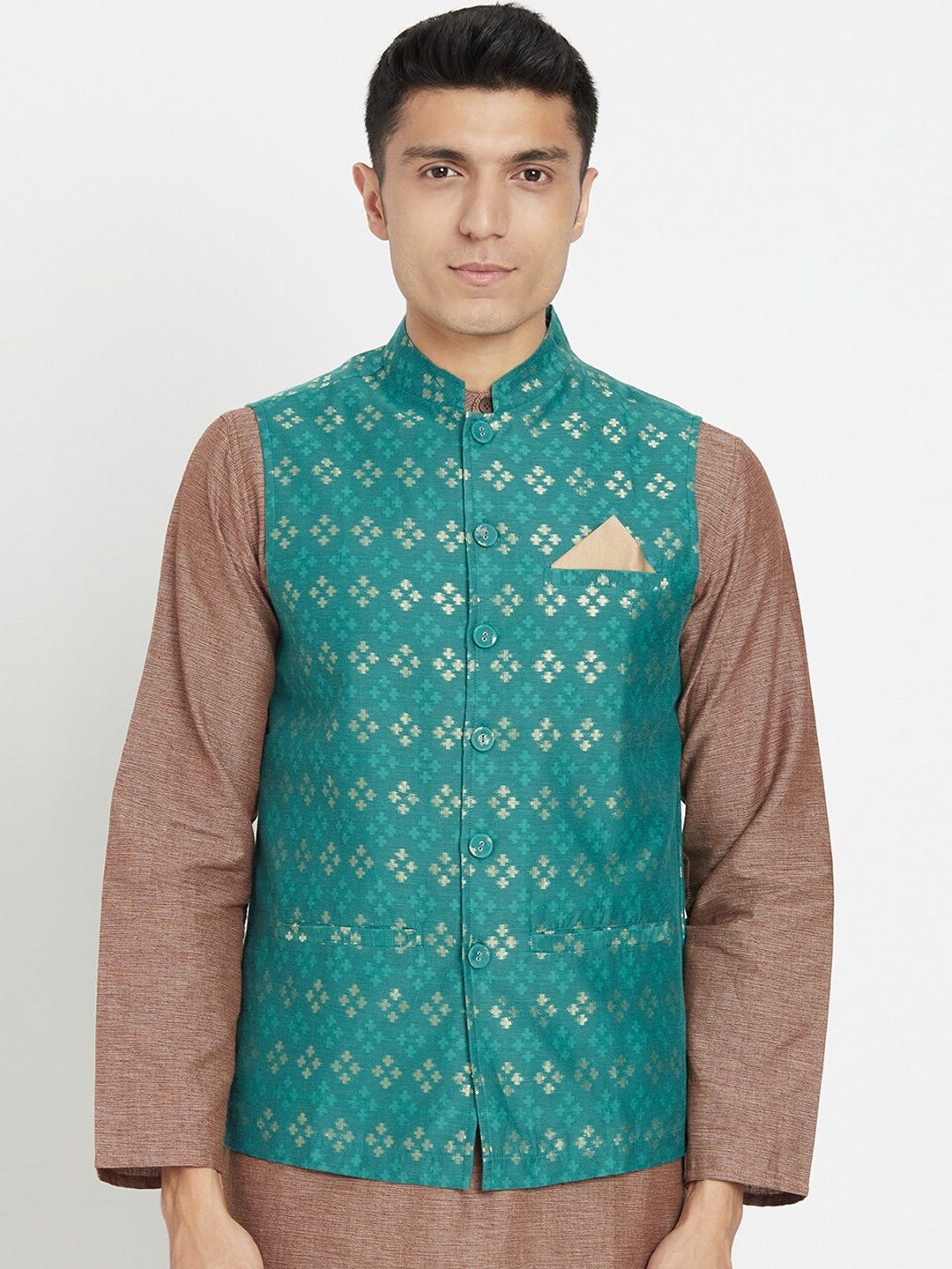 

Fabindia Men Green & Gold-Toned Woven Design Nehru Jackets