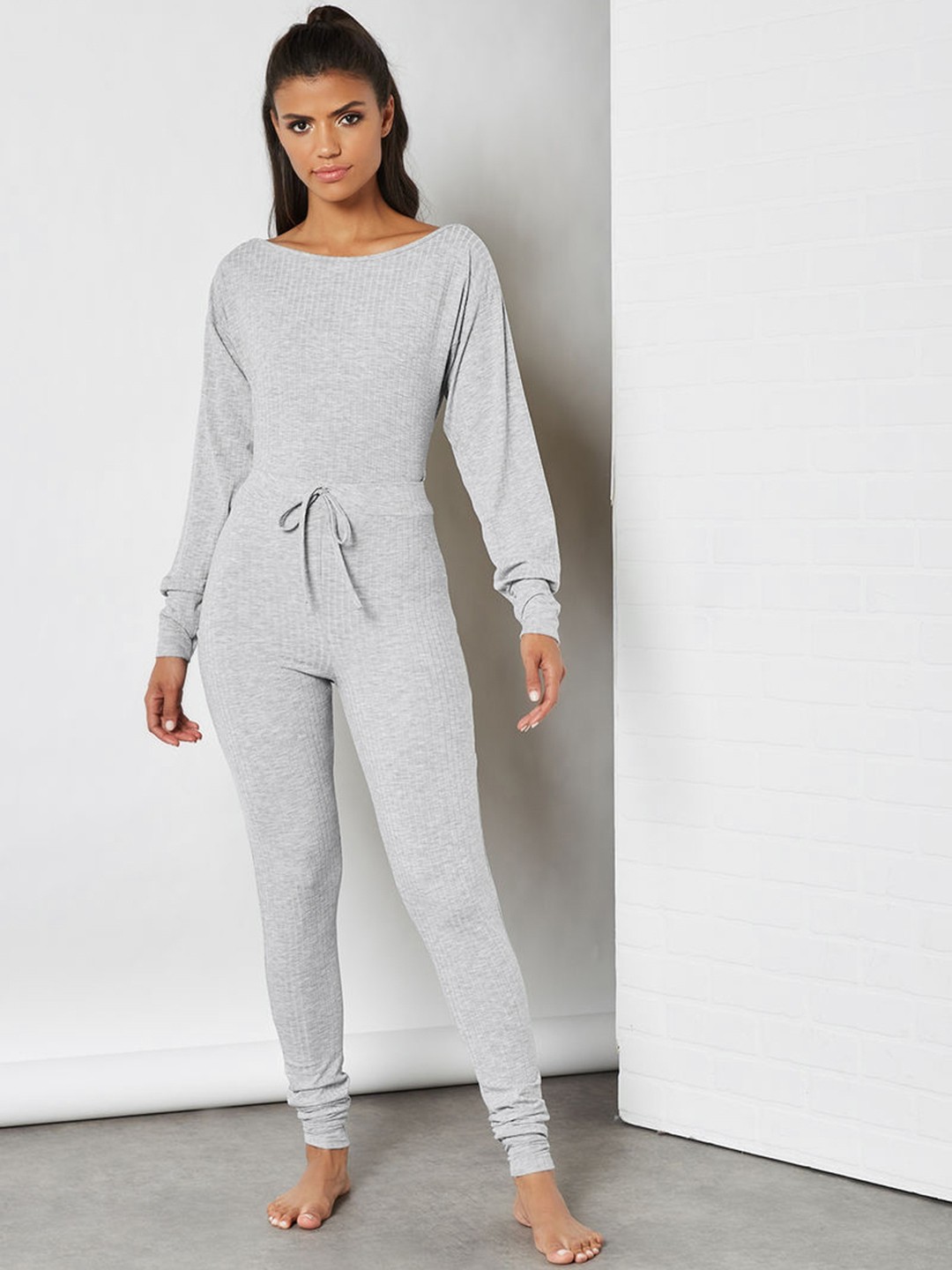 

Femme Luxe Women Grey Ribbed Pyjama Set