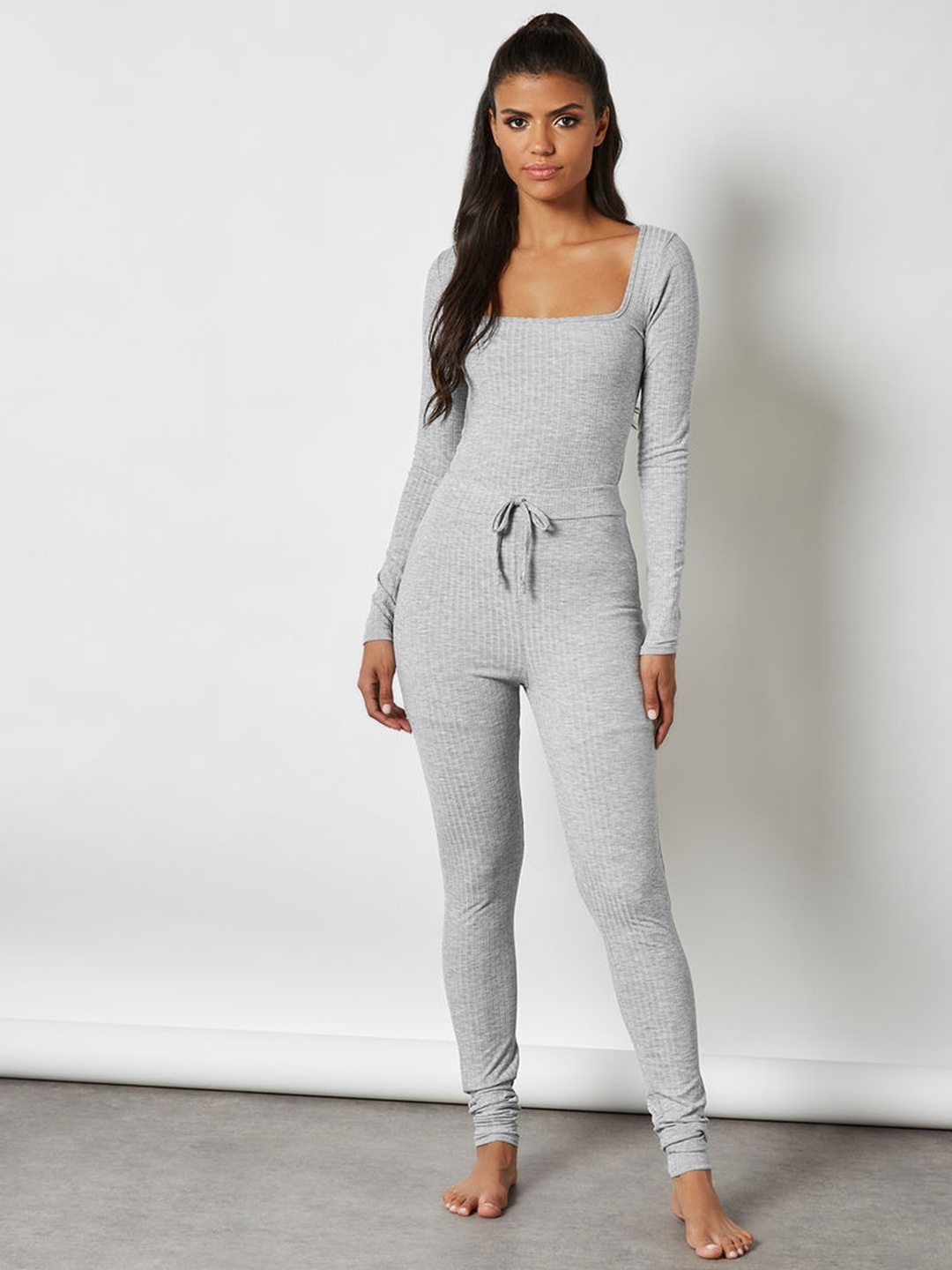 

Femme Luxe Women Grey Ribbed Pyjama Set