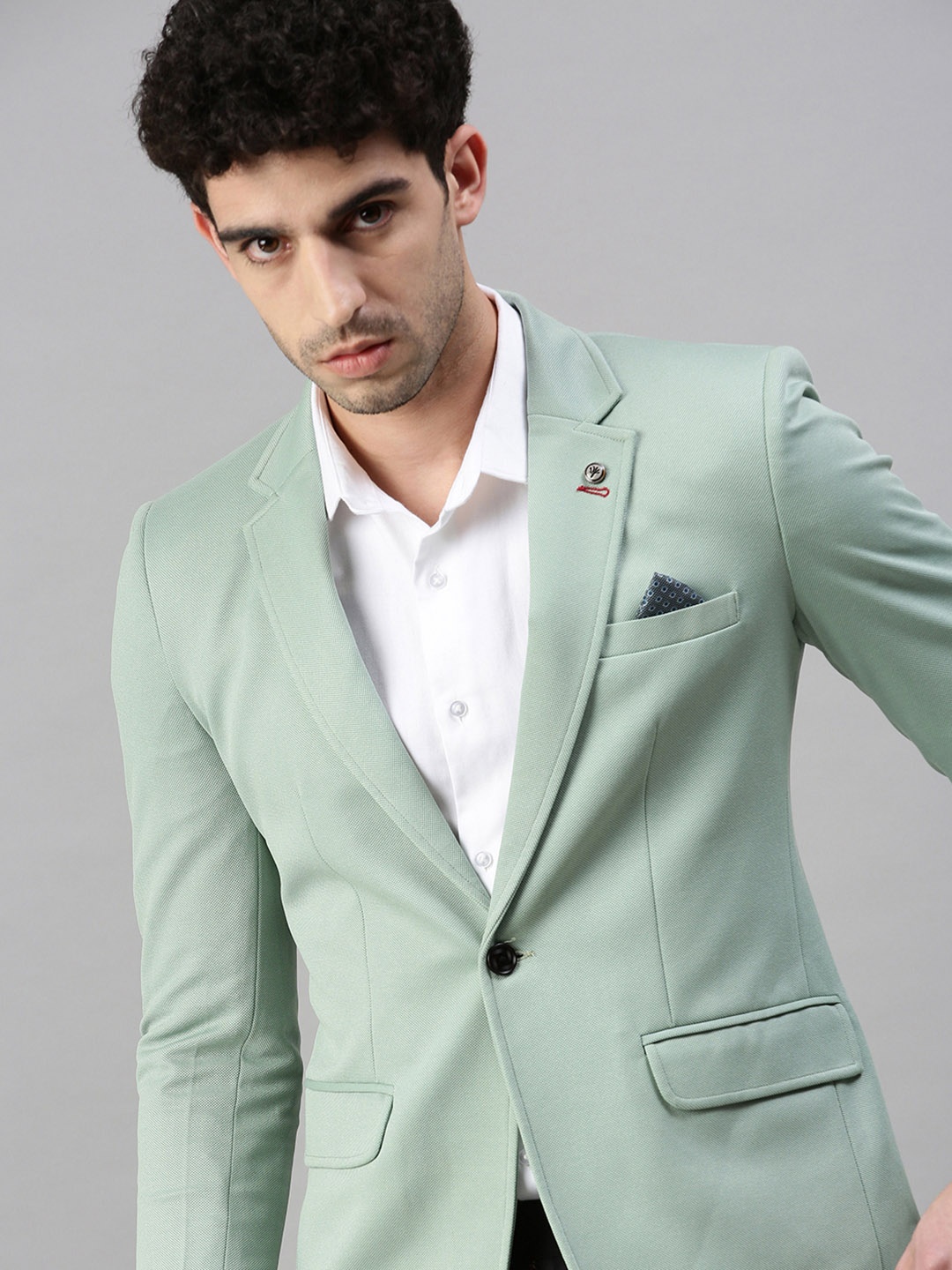 

SHOWOFF Men Green Solid Slim-Fit Single-Breasted Casual Blazers