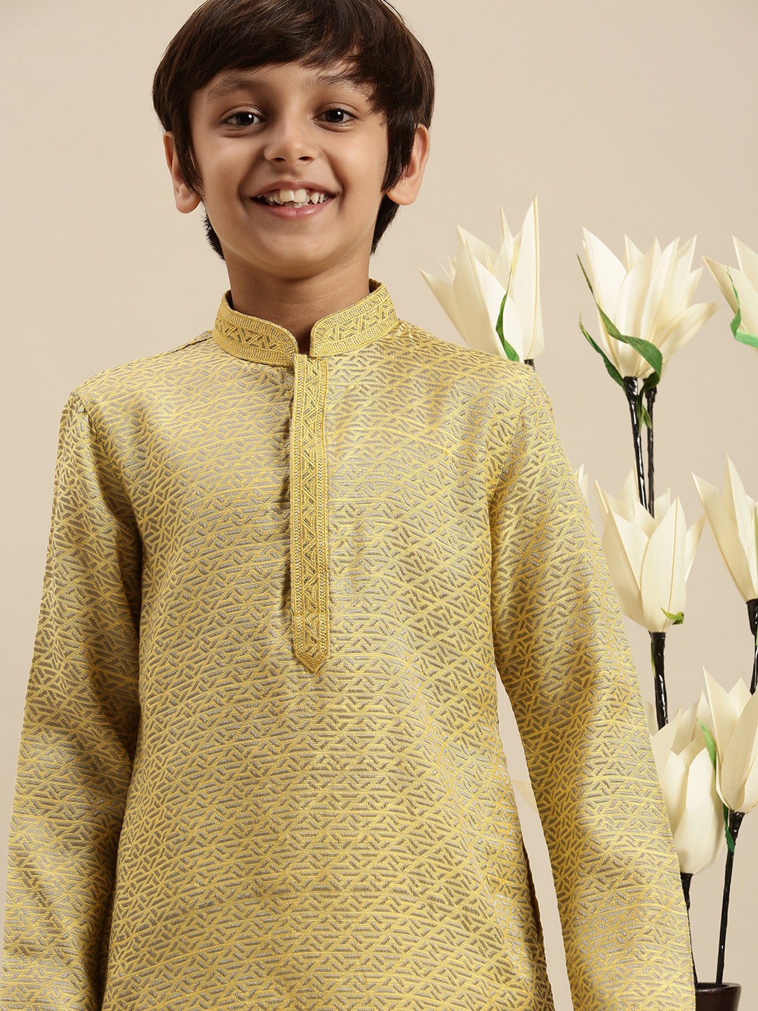 

Sanwara Boys Yellow Geometric Printed Pastels Art Silk Jacquard Kurta