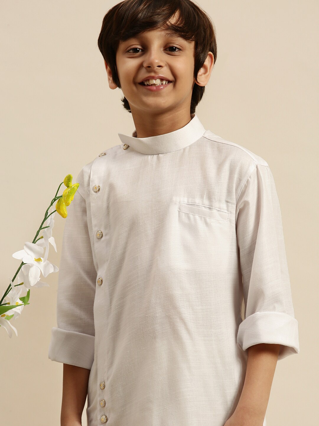 

Sanwara Boys White Thread Work Pastels Kurta