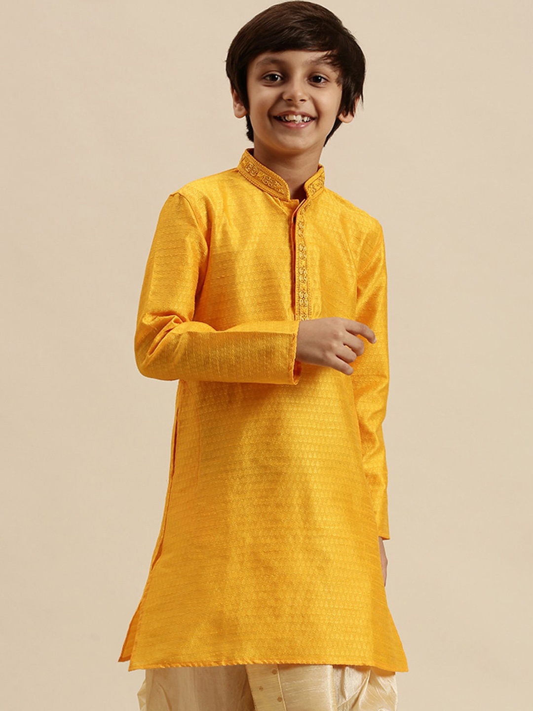 

Sanwara Boys Yellow Woven Design Kurta
