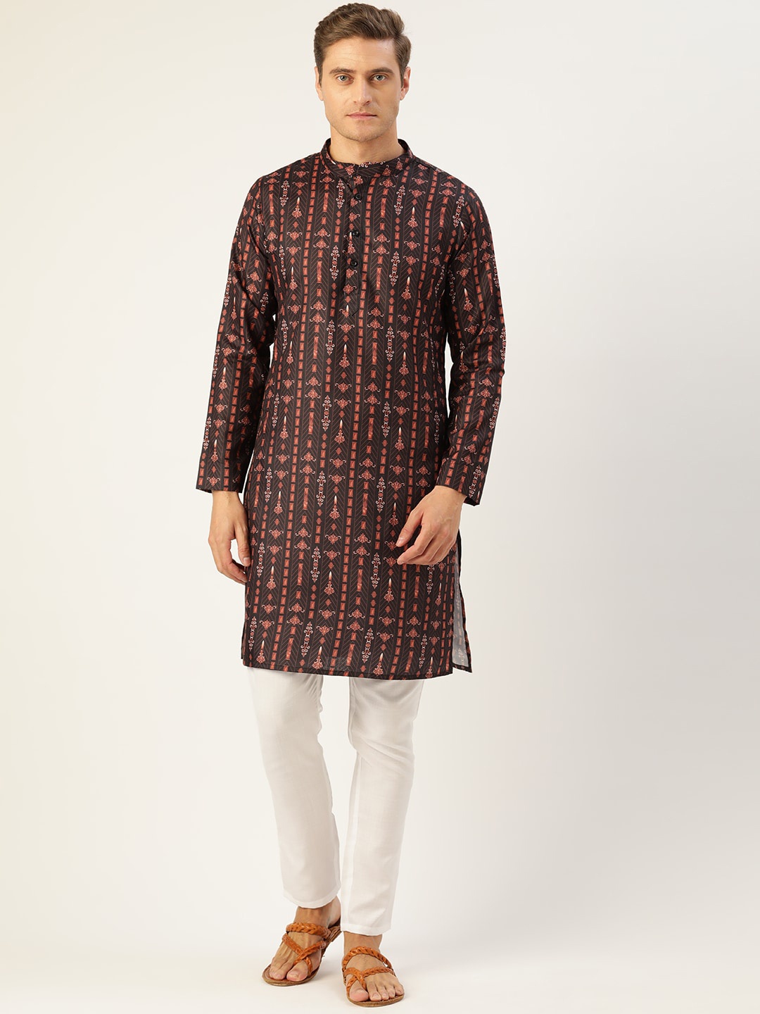 

Molly & Michel Men Black Geometric Printed Kurta