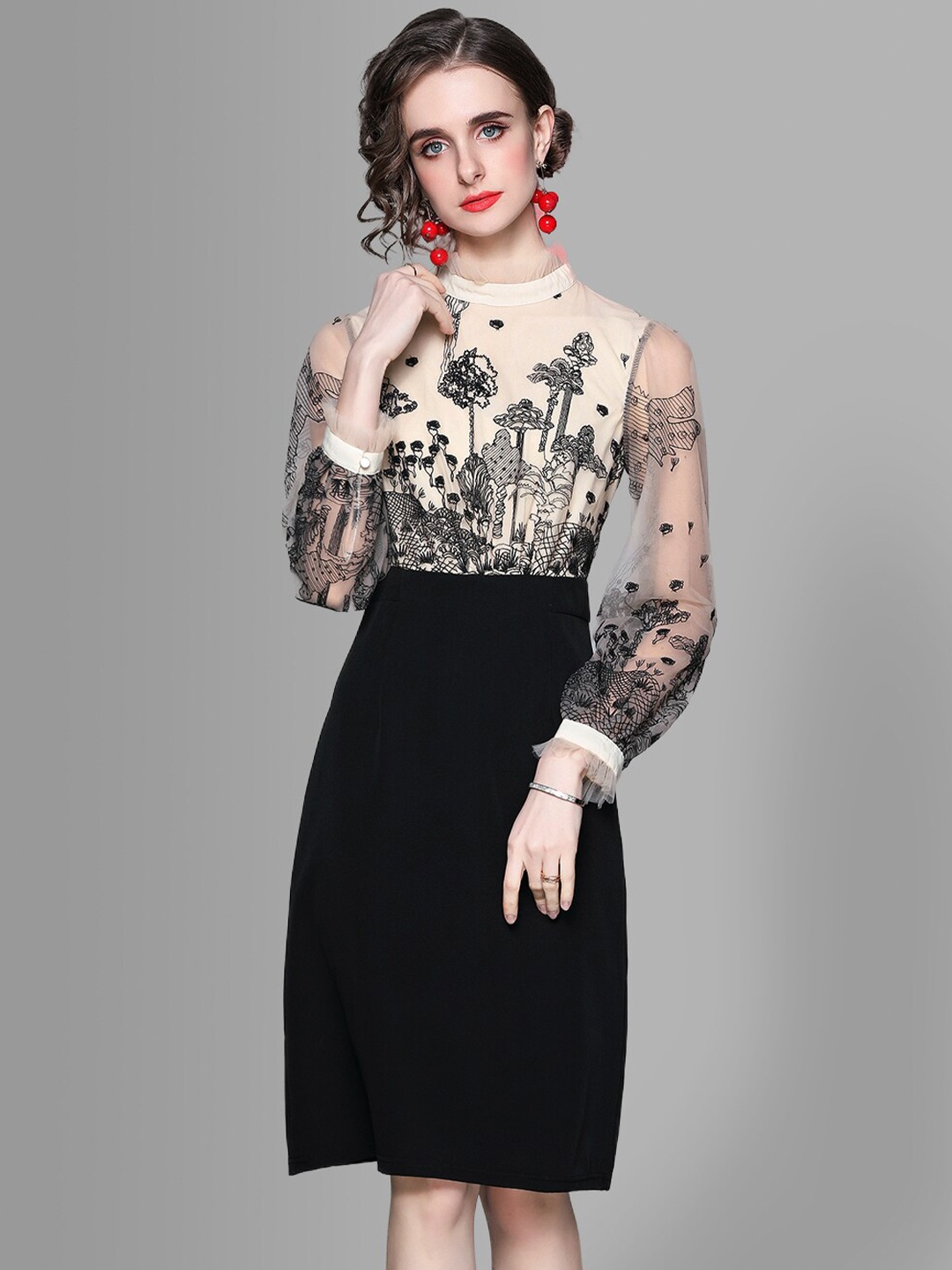

JC Collection Beige & Black Floral Sheath Dress