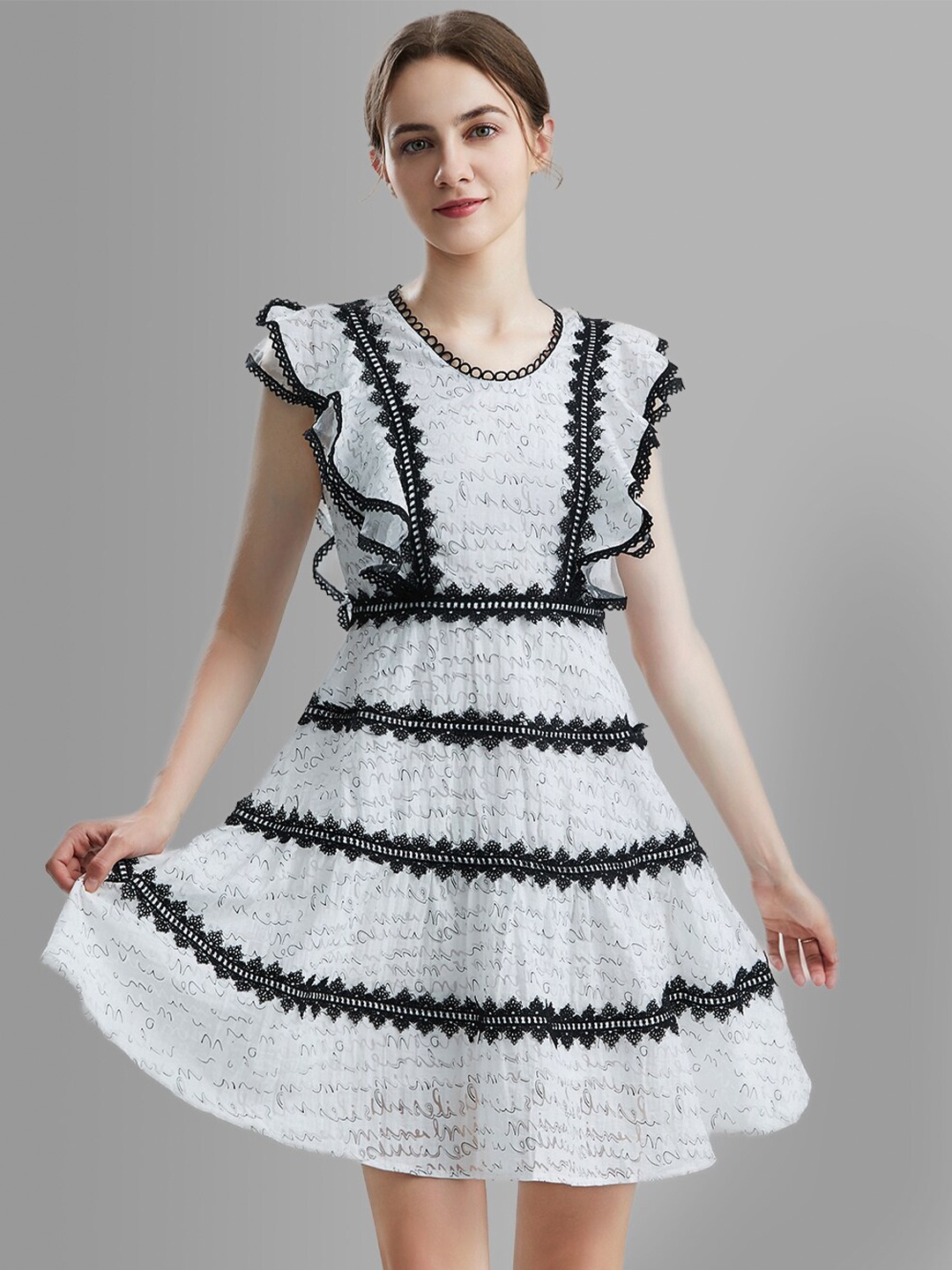 

JC Collection Women White & Black Fit & Flare Dress