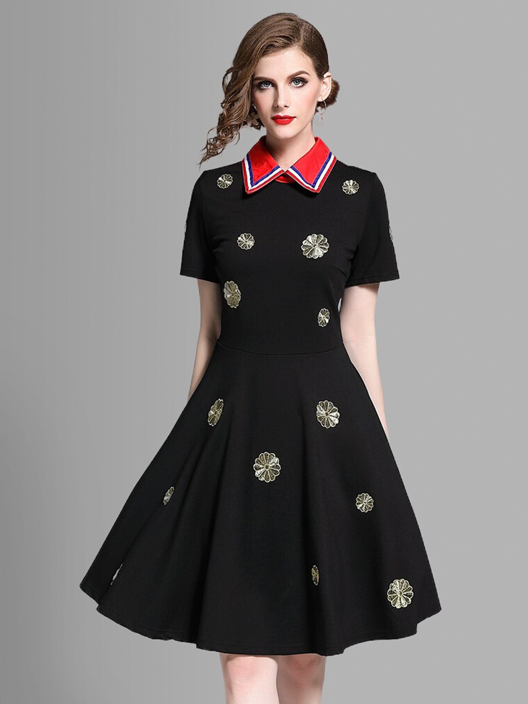 

JC Collection Black & Gold-Toned Floral Embellished Dress