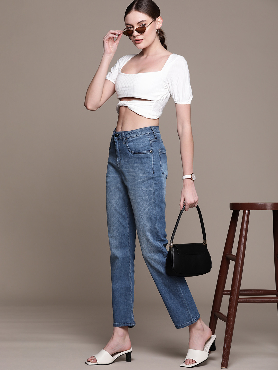 

bebe Women Blue Denim Daze Straight Fit High-Rise Light Fade Stretchable Jeans