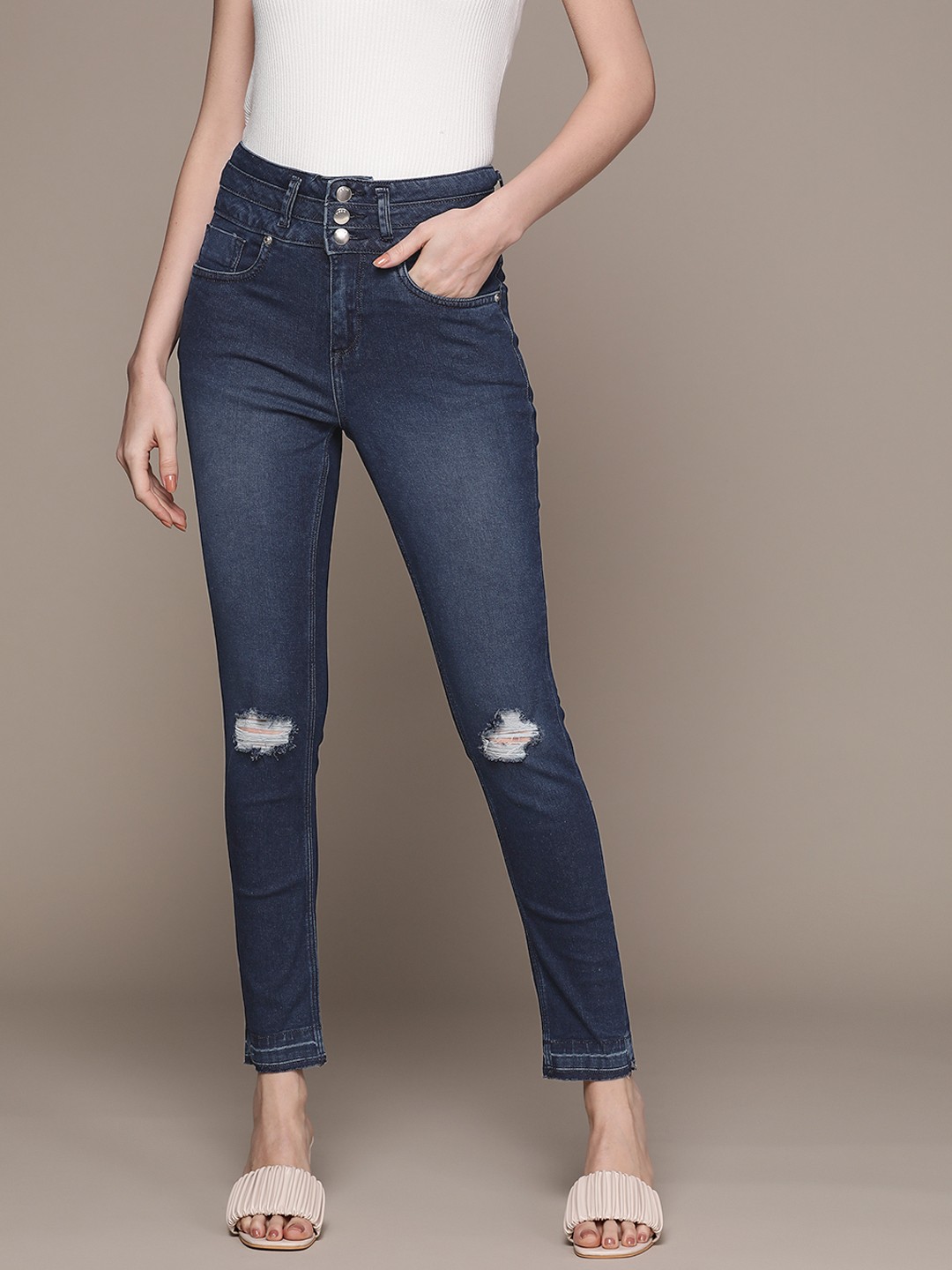 

bebe Women Navy Blue Denim Daze Skinny Fit High-Rise Slash Knee Light Fade Jeans
