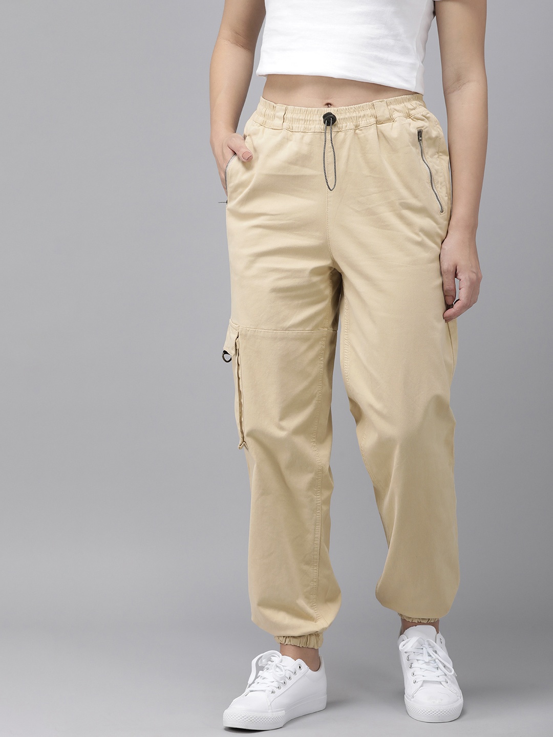 

The Roadster Life Co. Women Mid-Rise Joggers, Beige