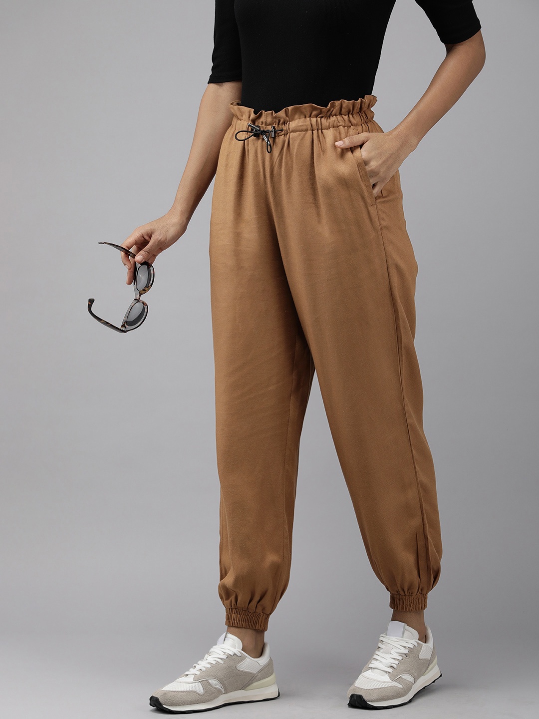 

The Roadster Life Co. Women Solid Pleated Joggers, Brown
